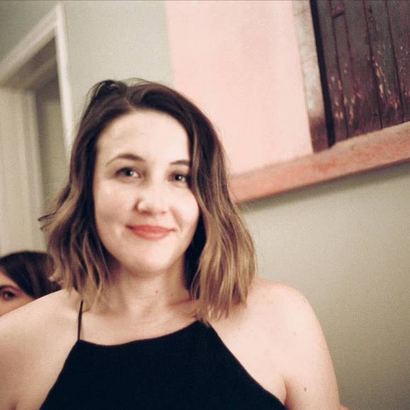 Meet your Posher, Alana - Picture 1 of 1